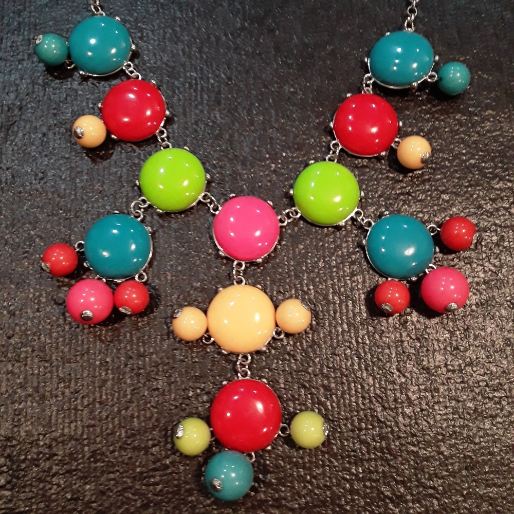 Vintage bright multi color celluloid statement necklace